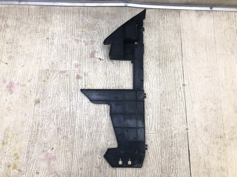 Дефлектор радиатора правый FX/QX70 S51 08-17 2008 5.0 VK50VE