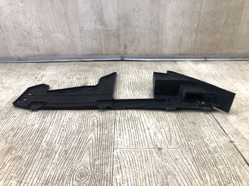 Дефлектор радиатора правый FX/QX70 S51 08-17 2008 5.0 VK50VE