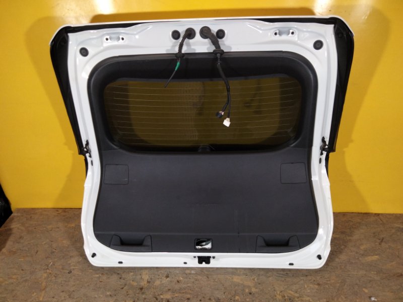 Крышка багажника RAV4 18-