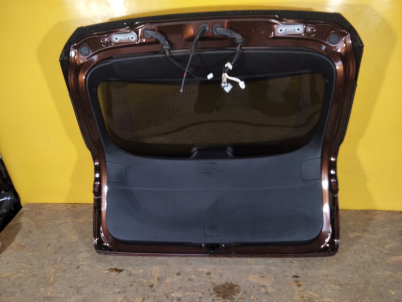 Крышка багажника NX 14-21 Крышка багажника NX 14-21