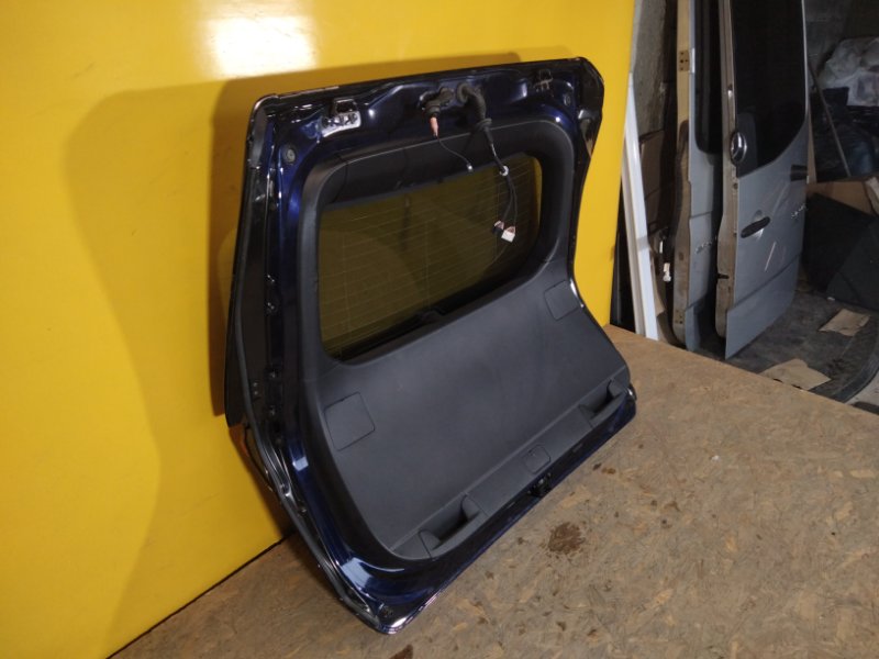 Крышка багажника RAV4 18-