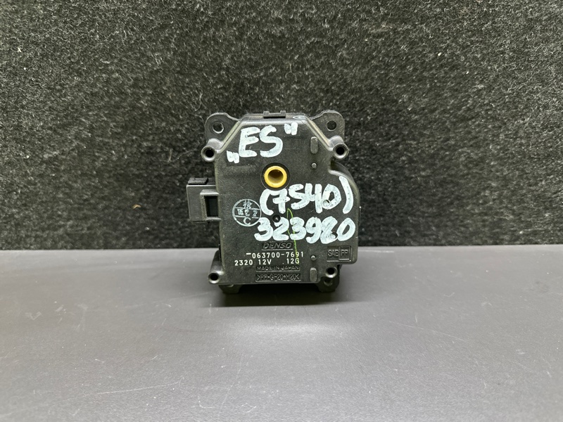 Моторчик заслонки печки ES300 ES330 01-06 2005 XV30 3.3 3MZFE Моторчик заслонки печки ES300 ES330 01-06 2005 XV30 3.3 3MZFE