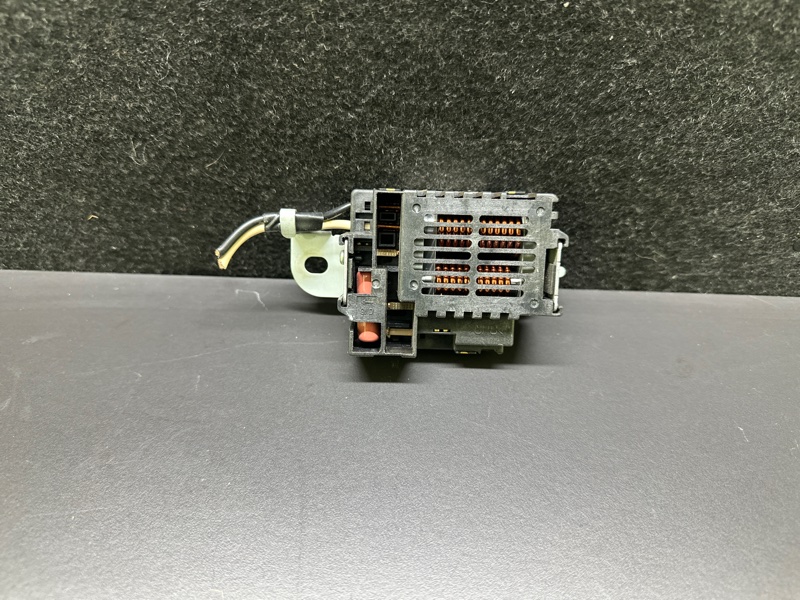 Блок электронный ES300 ES330 01-06 2005 XV30 3.3 3MZFE Блок электронный ES300 ES330 01-06 2005 XV30 3.3 3MZFE