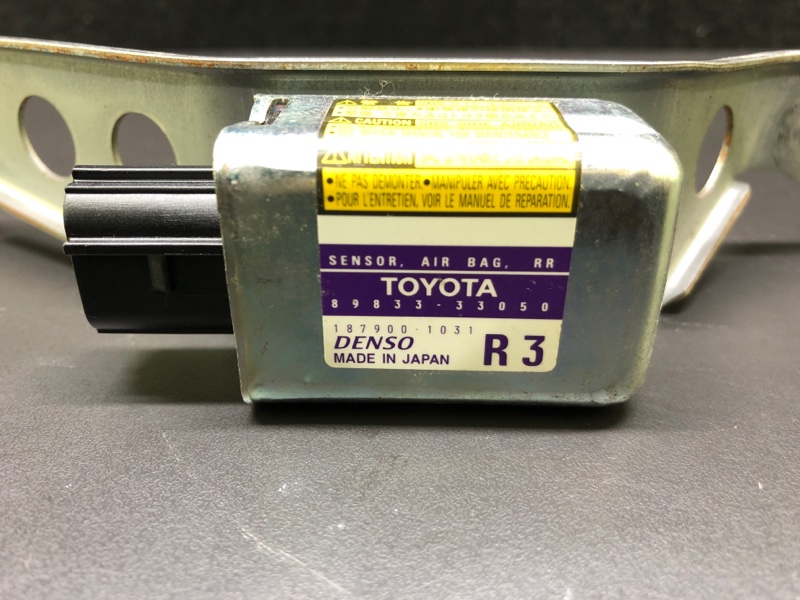 Датчик удара задний правый ES300 ES330 01-06 2005 XV30 3.3 3MZFE Датчик удара задний правый ES300 ES330 01-06 2005 XV30 3.3 3MZFE