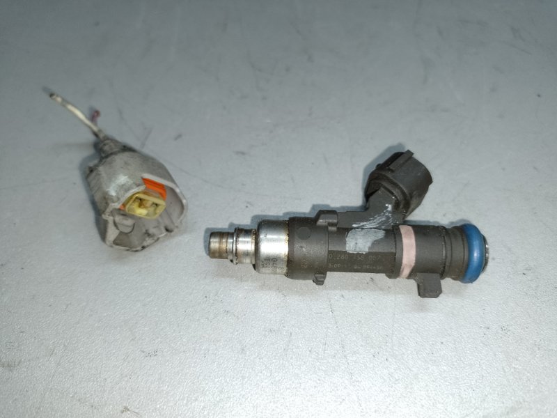 Форсунка топливная NISSAN PATHFINDER R51 04-14 2004 R51 4.0 VQ40DE 16600-7S000 Б/У