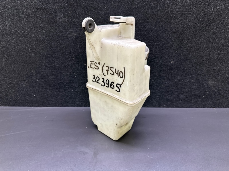 Запчасть резонатор воздушного фильтра LEXUS ES300 ES330 01-06 2005 XV30 3.3 3MZFE 17805-20040 Б/У Резонатор воздушного фильтра LEXUS ES300 ES330 01-06 2005 XV30 3.3 3MZFE 17805-20040 Б/У