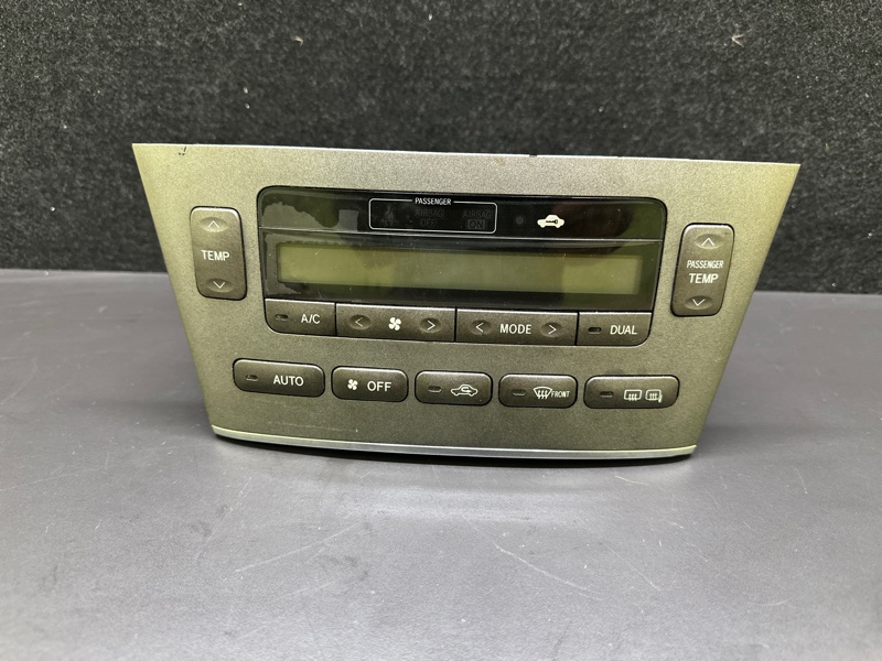 Блок управления печкой LEXUS ES300 ES330 01-06 2005 XV30 3.3 3MZFE 55902-33710 Б/У