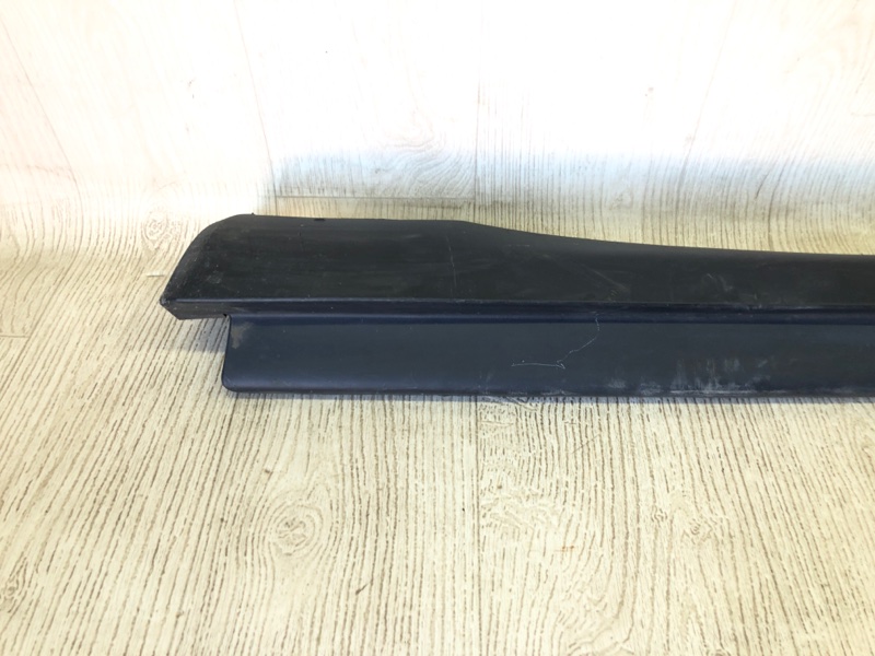 Накладка порога наружная левая CHEROKEE 14- 2016 2.4 ED8 Накладка порога наружная левая CHEROKEE 14- 2016 2.4 ED8