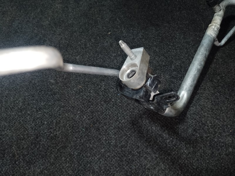 Трубка кондиционера FOCUS 10-18 2018 2.0 C20HDEX