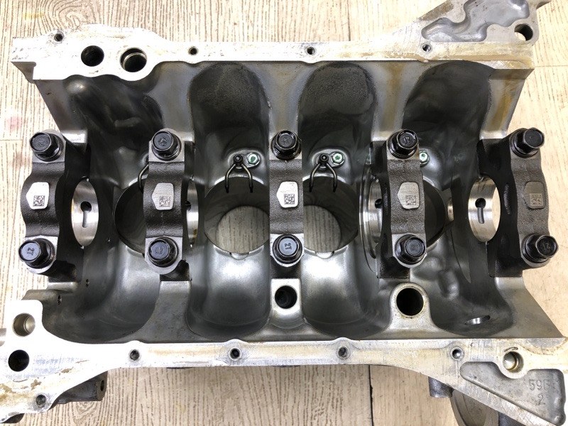 Блок двигателя CIVIC FC/FK 15- L15B7