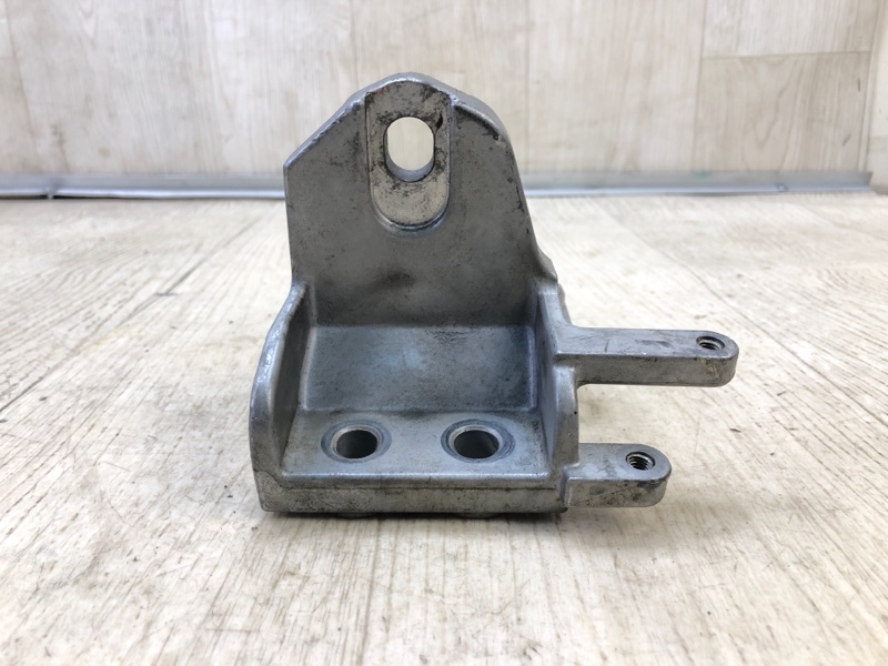 Кронштейн КПП INFINITI QX60/JX35 12-20