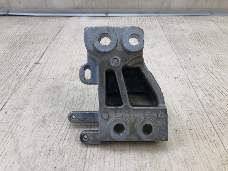 Кронштейн КПП QX60/JX35 12-20