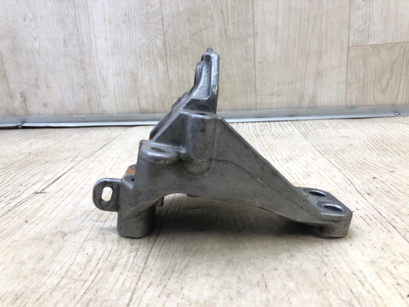 Кронштейн КПП QX60/JX35 12-20