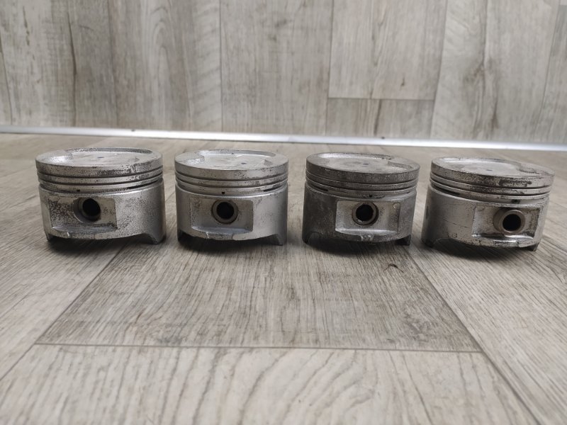 Поршень CARINA E 92-98 1.6 4A-FE