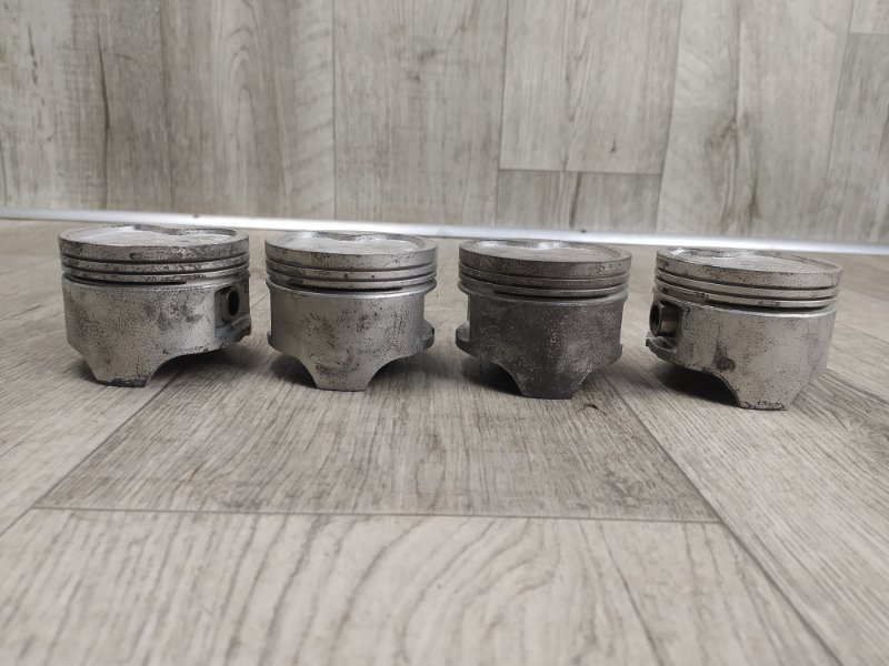 Поршень CARINA E 92-98 1.6 4A-FE