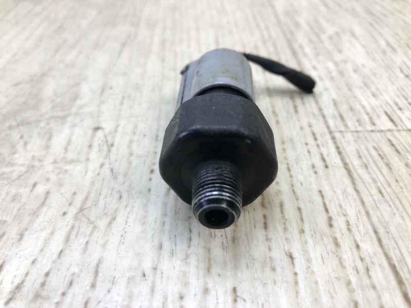 Датчик давления масла ДВС ELANTRA AD 16- 2018 2.0 G4NH