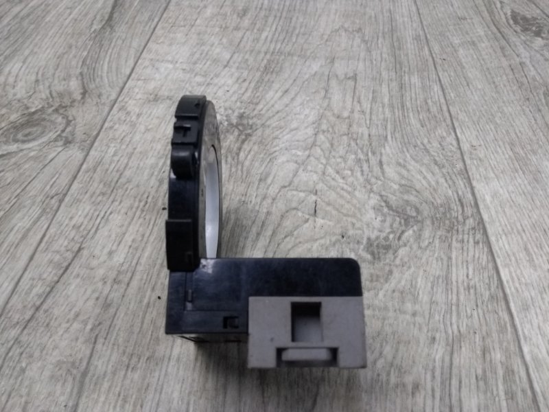 Датчик угла поворота руля LEXUS RX300/330/350/400 03-09 Датчик угла поворота руля LEXUS RX300/330/350/400 03-09