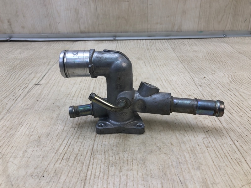 Фланец системы охлаждения ELANTRA AD 16- 2018 2.0 G4NH