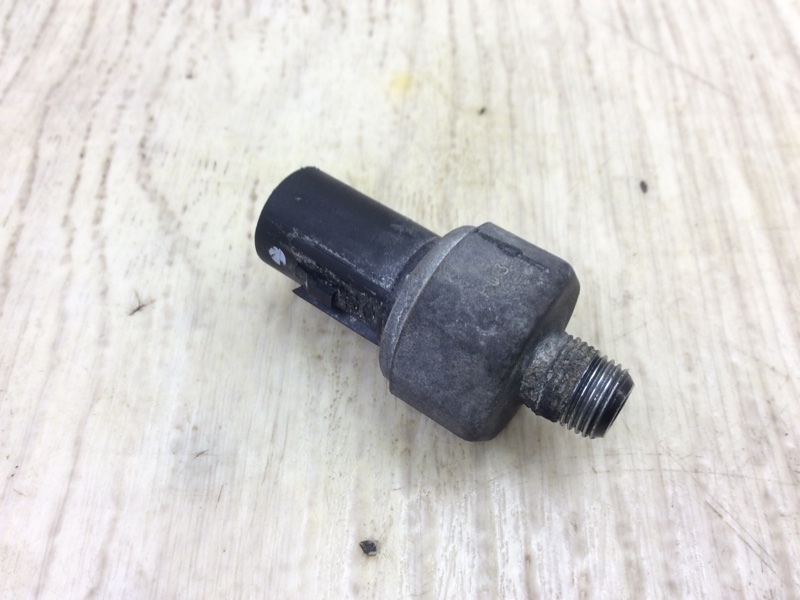 Датчик давления масла ДВС KIA FORTE BD 18-21 2.0 Датчик давления масла ДВС KIA FORTE BD 18-21 2.0