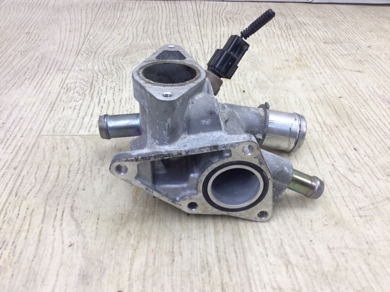 Тройник системы охлаждения KIA FORTE BD 18-21 2.0