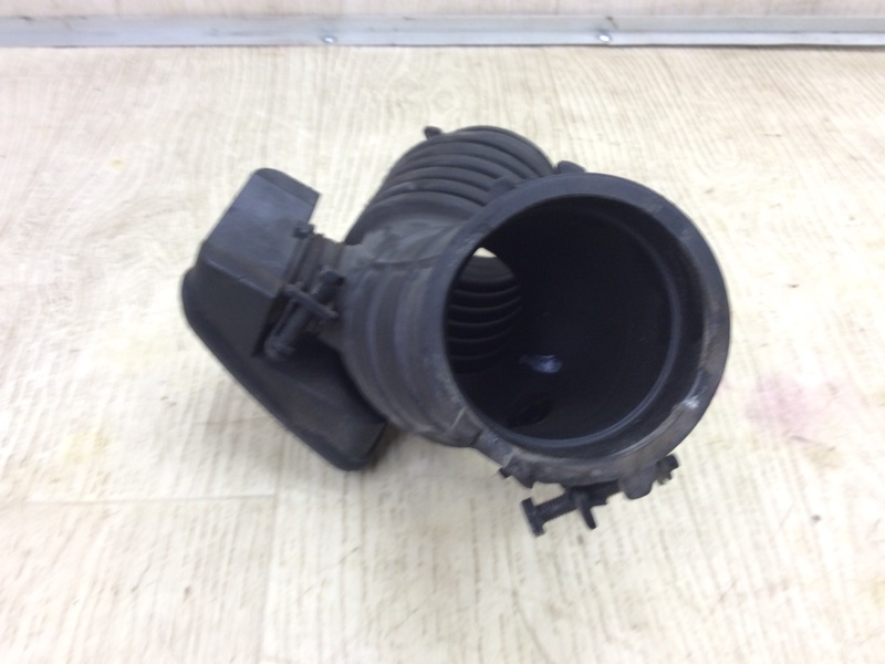 Патрубок впускного коллектора KIA FORTE BD 18-21 2.0