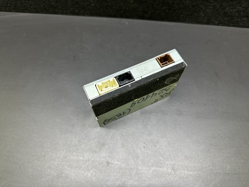 Блок управления мультимедиа LEXUS RX350/450 09-15 GGL10L 2GR-FXE 3.5L Блок управления мультимедиа LEXUS RX350/450 09-15 GGL10L 2GR-FXE 3.5L