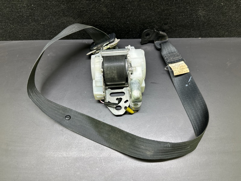 Ремень безопасности передний левый LEXUS RX350/450 09-15 2009 GGL10L 2GR-FXE 3.5L 73220-48170-C4 Б/У