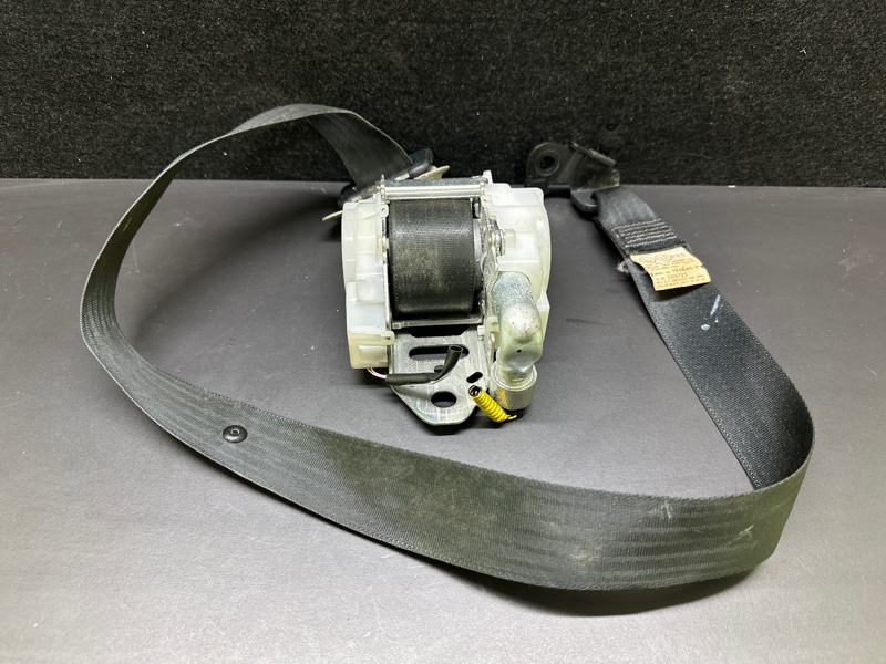 Ремень безопасности передний левый RX350/450 09-15 2009 GGL10L 2GR-FXE 3.5L