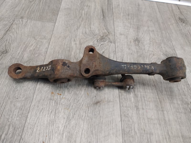 Рычаг передней подвески нижний передний левый HONDA ACCORD CG 97-02