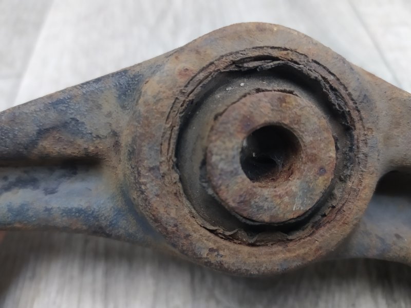 Рычаг передней подвески нижний передний левый ACCORD CG 97-02