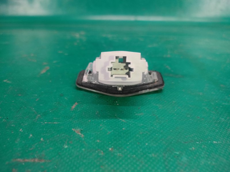 Подсветка номера задняя MDX (YD2) 06-13 2008 3.7 Подсветка номера задняя MDX (YD2) 06-13 2008 3.7