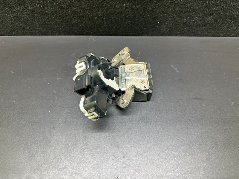 Замок крышки багажника MAZDA 6 GJ 12-