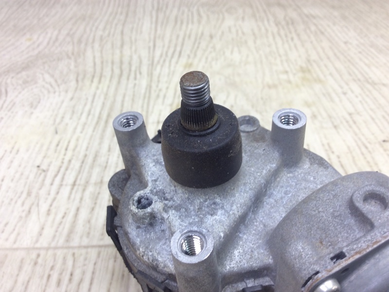 Моторчик стеклоочистителя IMPREZA WRX 10-14 GH