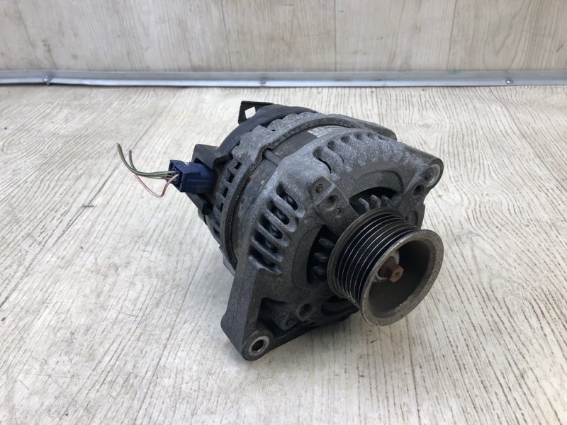 Генератор HONDA ACCORD CU8 / TSX 08-14 2012 2.4L 06311-R40-505RM Б/У
