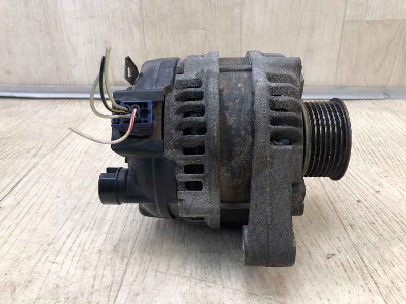 Генератор HONDA ACCORD CU8 / TSX 08-14 2.4L