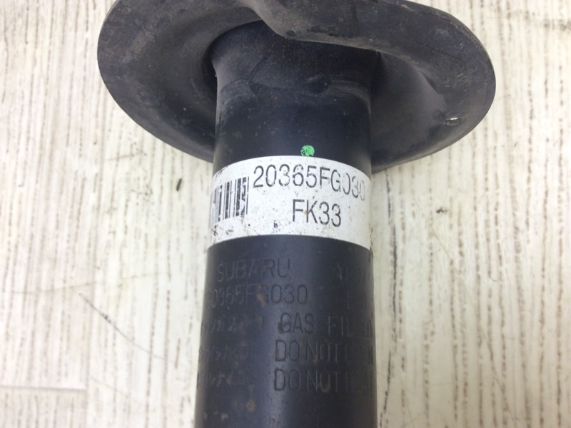 Амортизатор задний IMPREZA WRX 10-14 GH