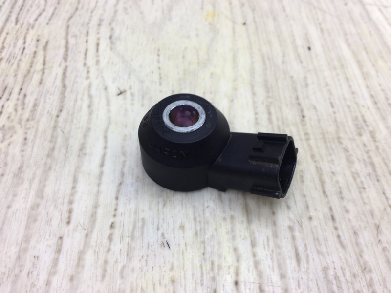 Датчик детонации INFINITI FX/QX70 S51 08-17 2008 5.0 VK50VE 22060-JK20A Б/У