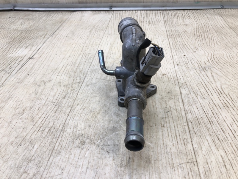 Фланец системы охлаждения ELANTRA MD 10-15 2014 1.8 G4NB Фланец системы охлаждения ELANTRA MD 10-15 2014 1.8 G4NB