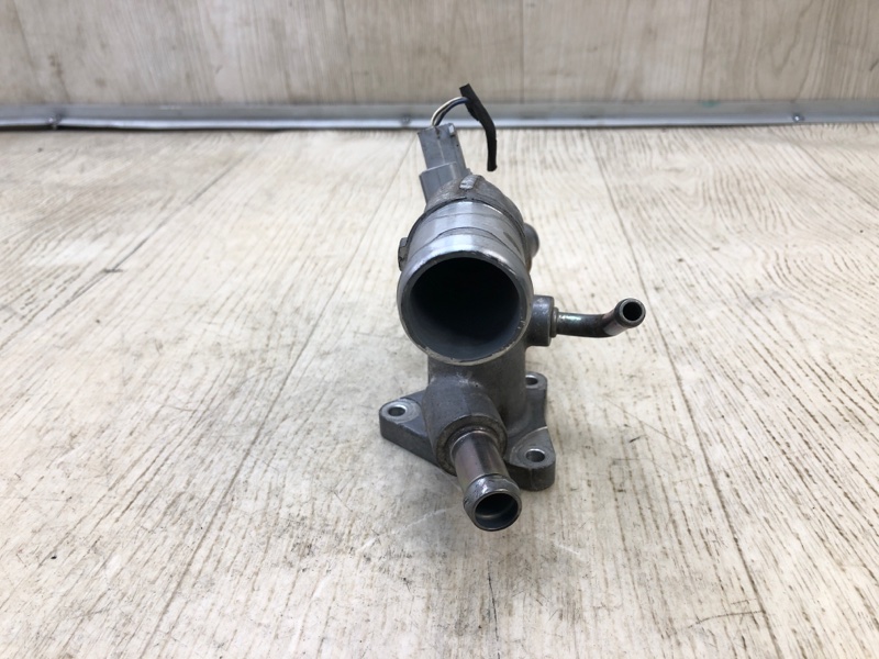 Фланец системы охлаждения ELANTRA MD 10-15 2014 1.8 G4NB Фланец системы охлаждения ELANTRA MD 10-15 2014 1.8 G4NB