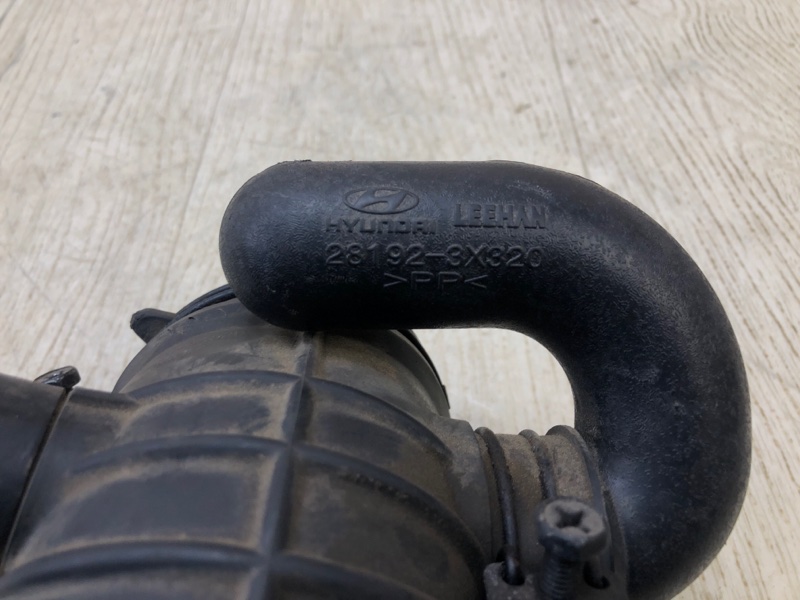 Патрубок воздушного фильтра ELANTRA MD 10-15 2014 1.8 G4NB