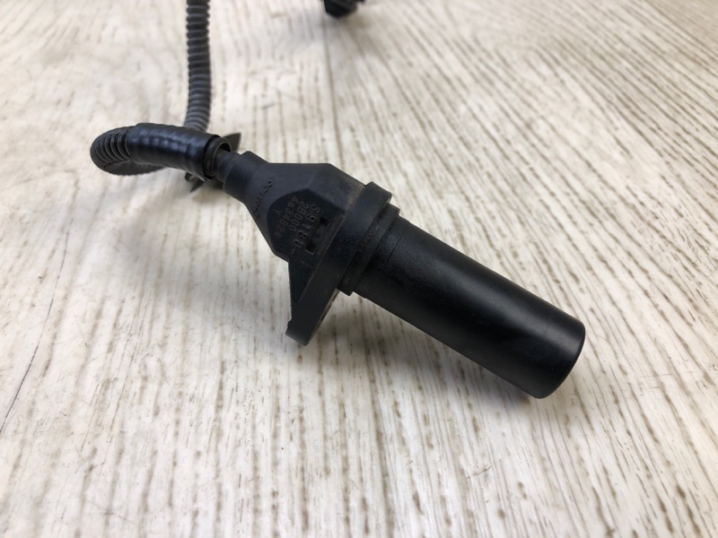 Датчик положения коленвала ELANTRA MD 10-15 2014 1.8 G4NB