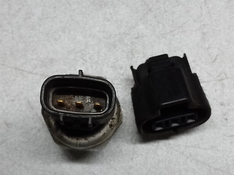 Датчик давления кондиционера CAMRY 55 14-17