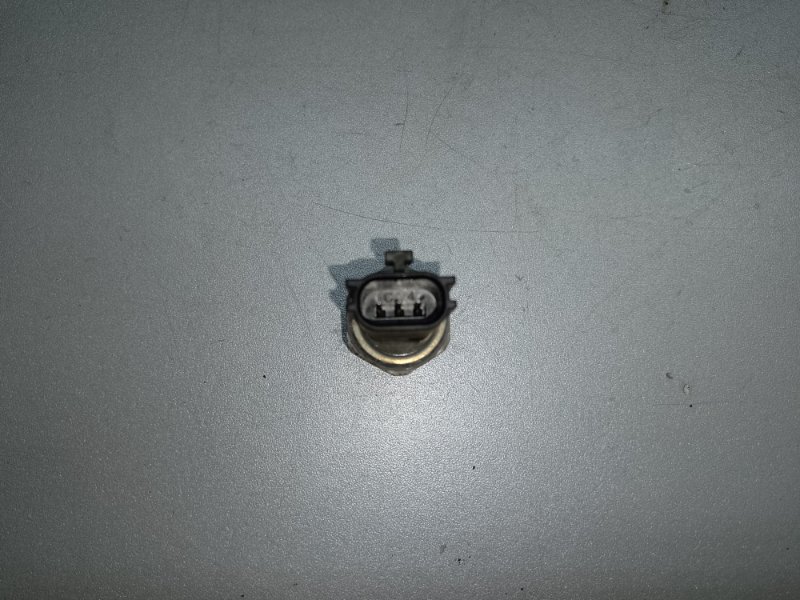 Датчик давления кондиционера ELANTRA AD 16- 2017 AD 2.0 G4NH