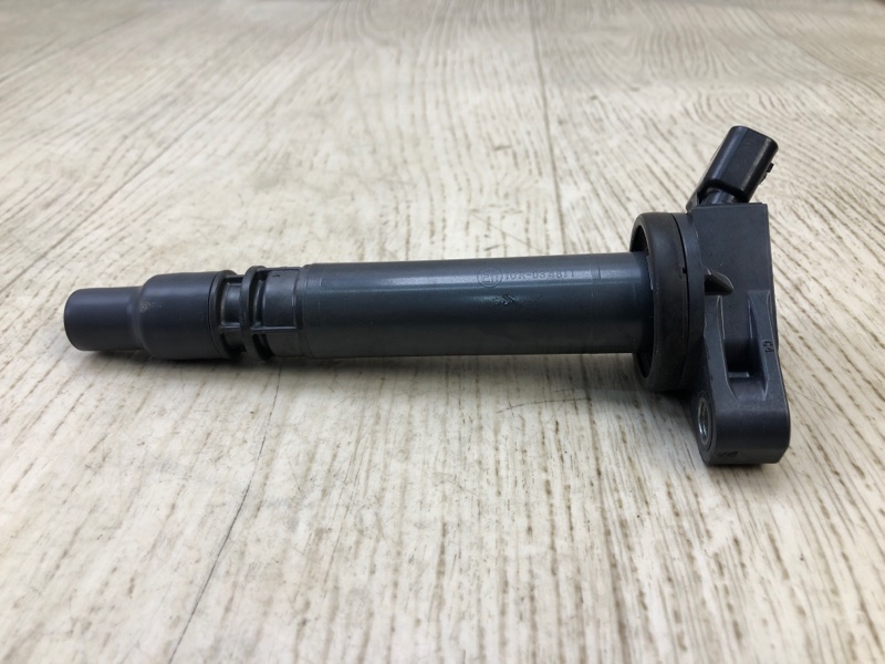 Катушка зажигания TOYOTA RAV4 13-19 2.5 2ARFE