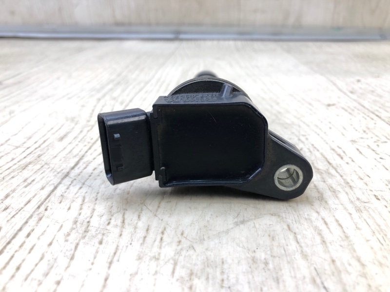 Катушка зажигания RAV4 13-19 2016 2.5 2ARFE