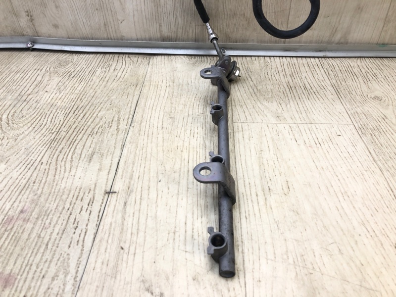 Топливная рейка TOYOTA RAV4 13-19 2.5 2ARFE