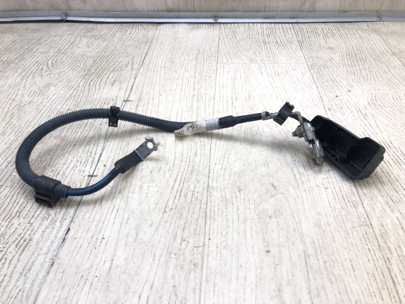 Клемма аккумулятора TOYOTA RAV4 13-19 2016 2.5 2ARFE 82122-42090 Б/У