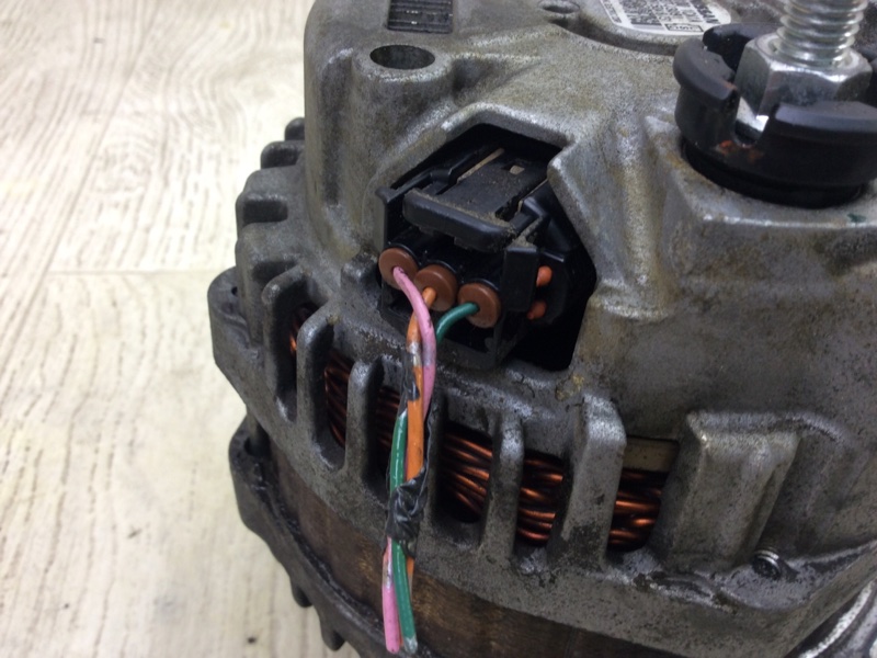 Генератор FX/QX70 S51 08-17 2008 5.0 VK50VE