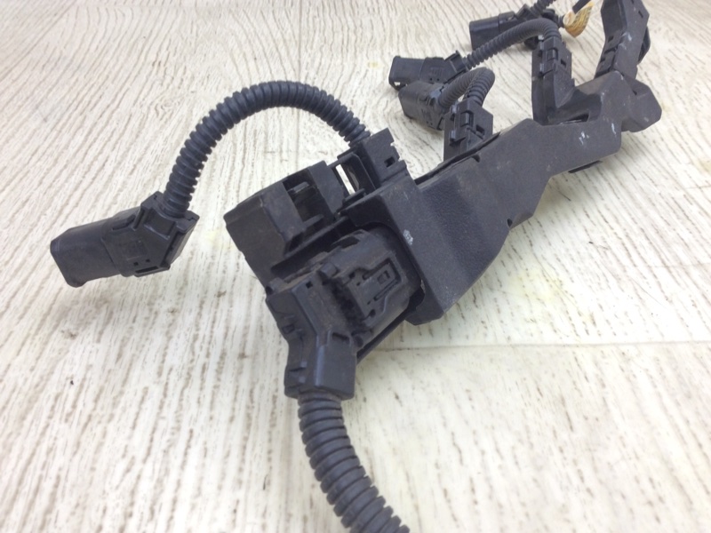 Проводка форсунок TOYOTA CAMRY 70 17-