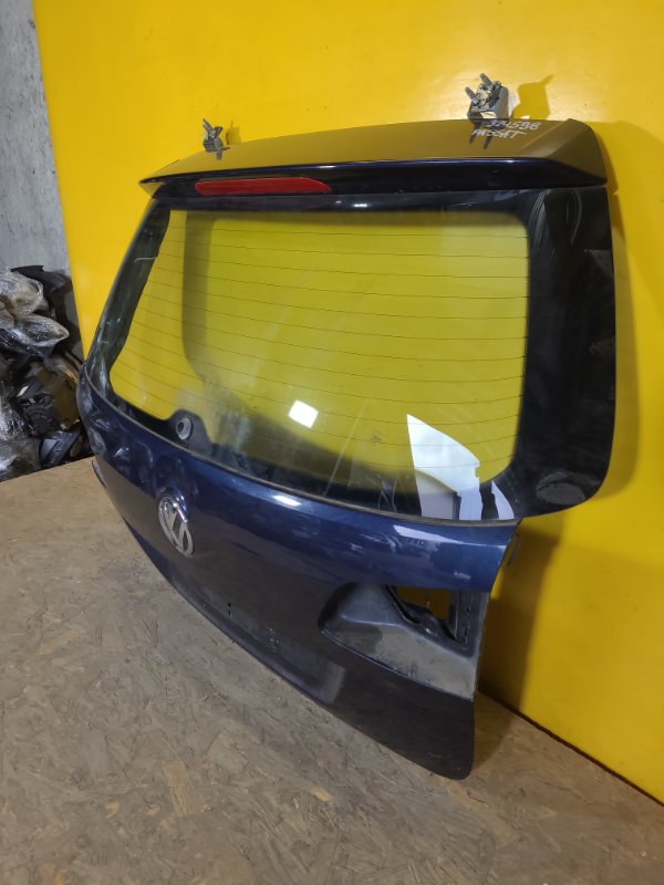 Крышка багажника VOLKSWAGEN PASSAT B7 11-15
